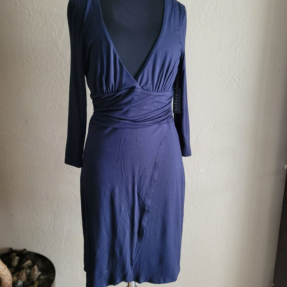 Velvet Dark Blue V-Neck Long Sleeve Midi Dress Size M
